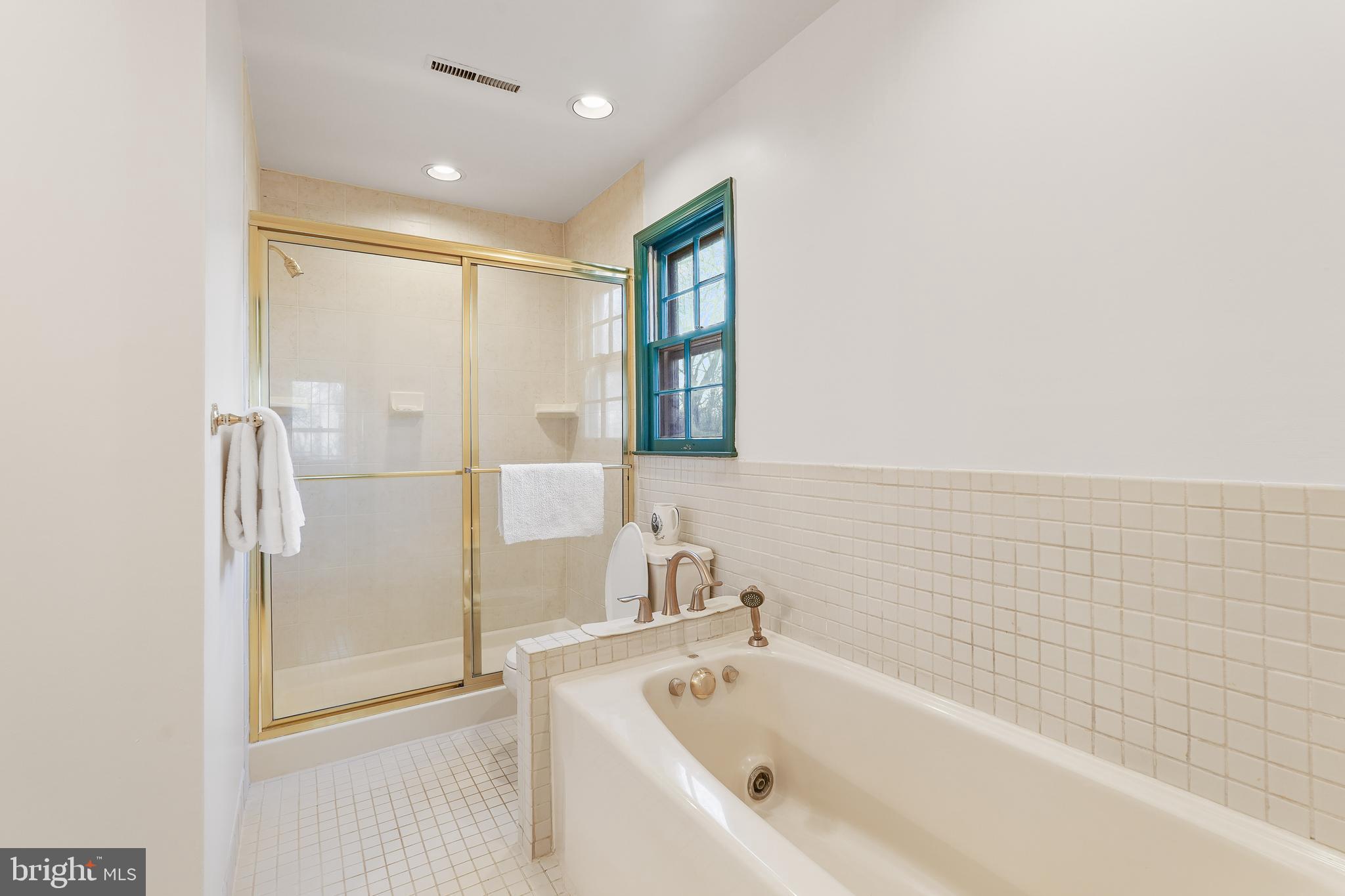 AVON PARK - Residential