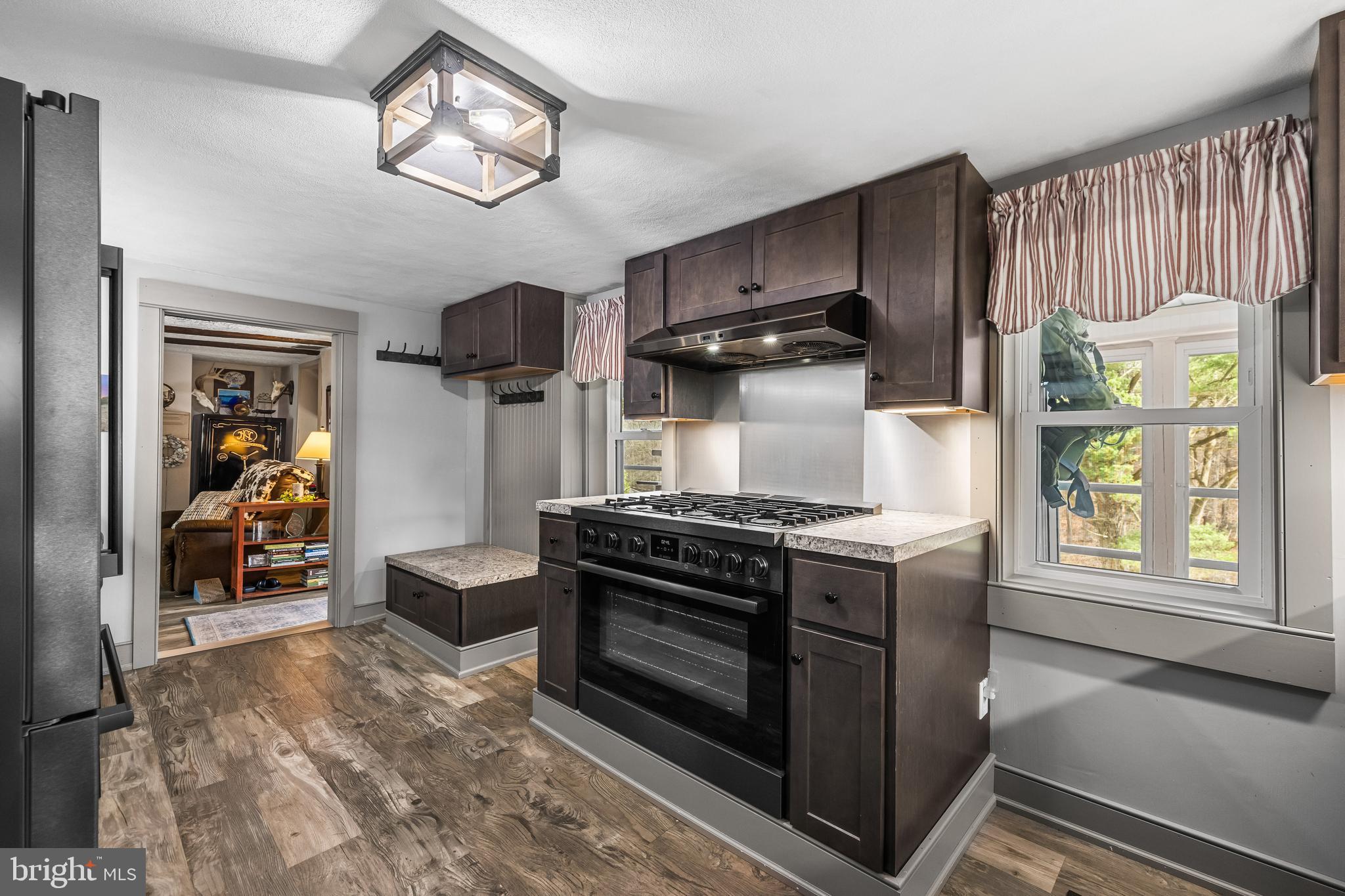 FELTON - Residential