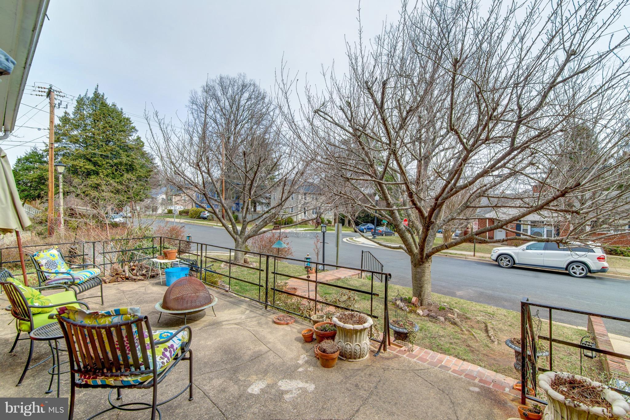 EAST FALLS CHURCH - Residential