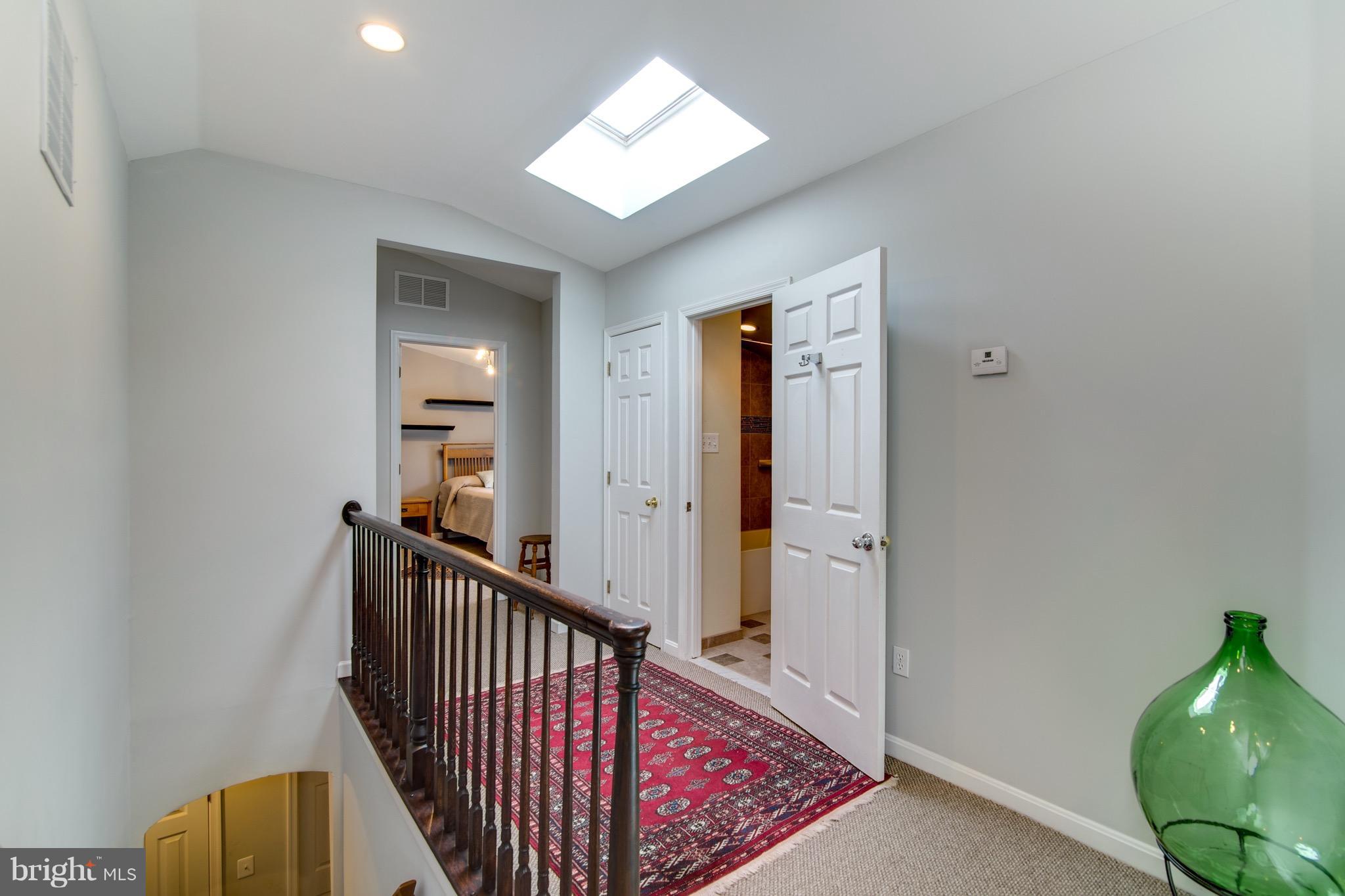 EAST FALLS CHURCH - Residential