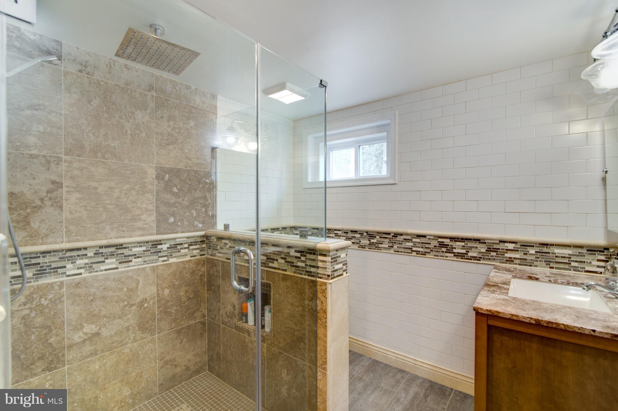 EAST FALLS CHURCH - Residential