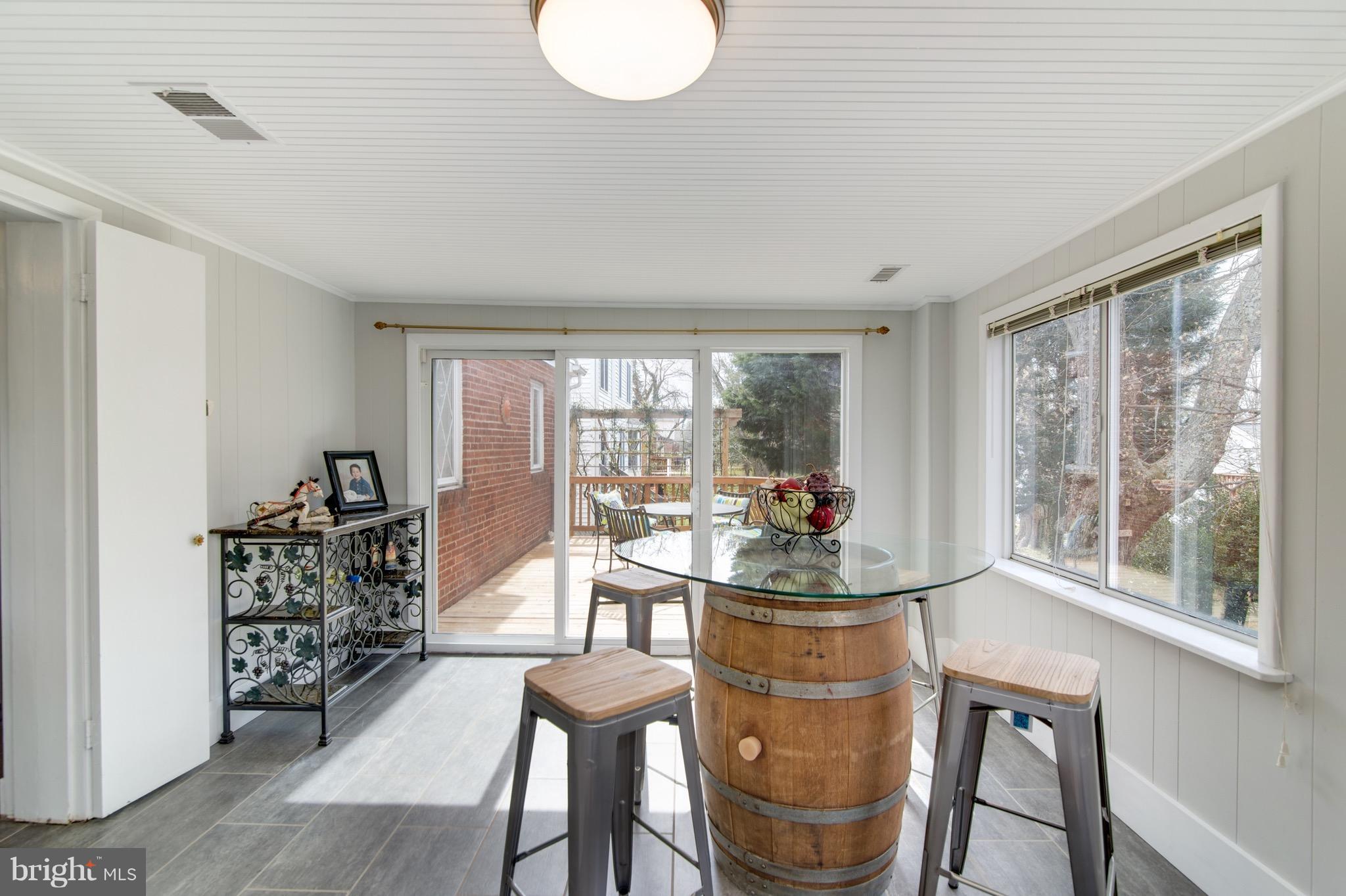 EAST FALLS CHURCH - Residential