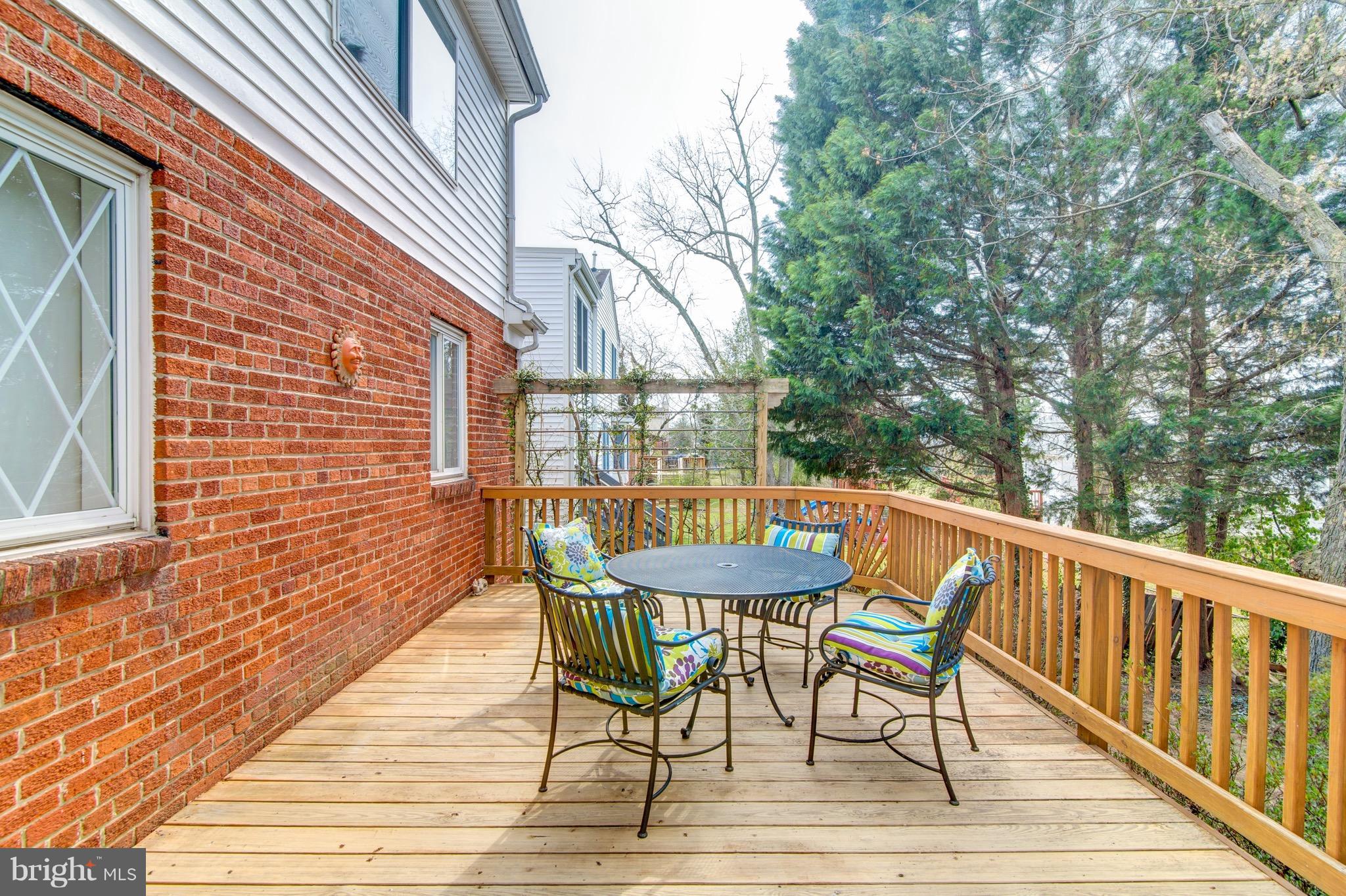 EAST FALLS CHURCH - Residential