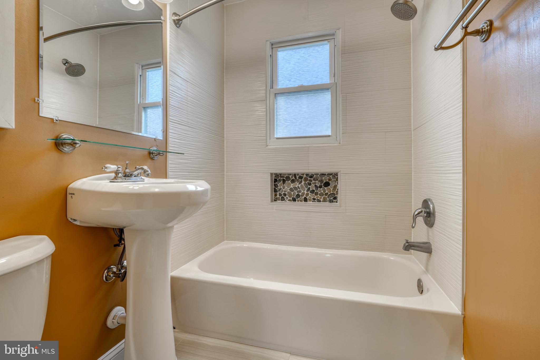 COLGATE PARK - Residential