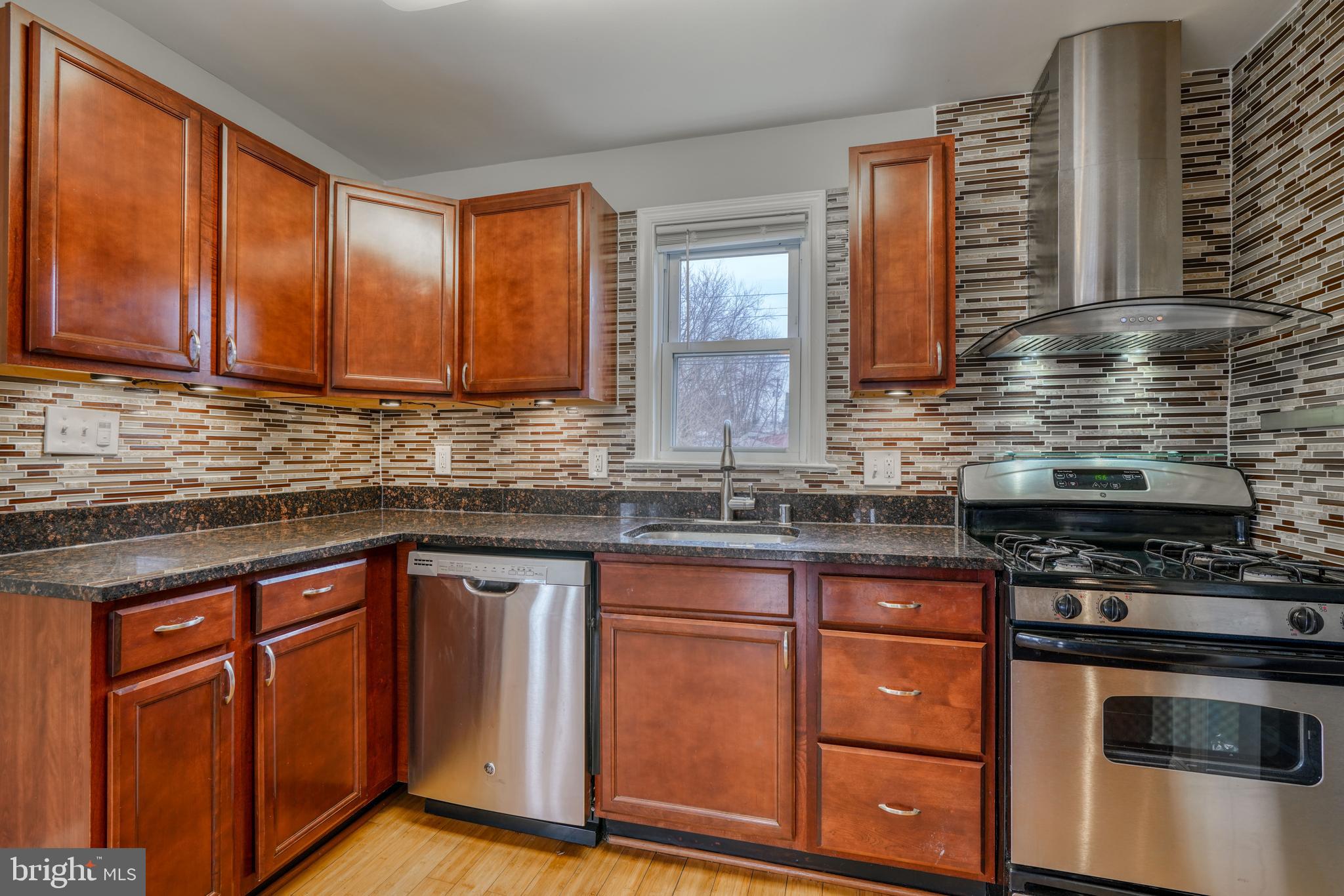 COLGATE PARK - Residential