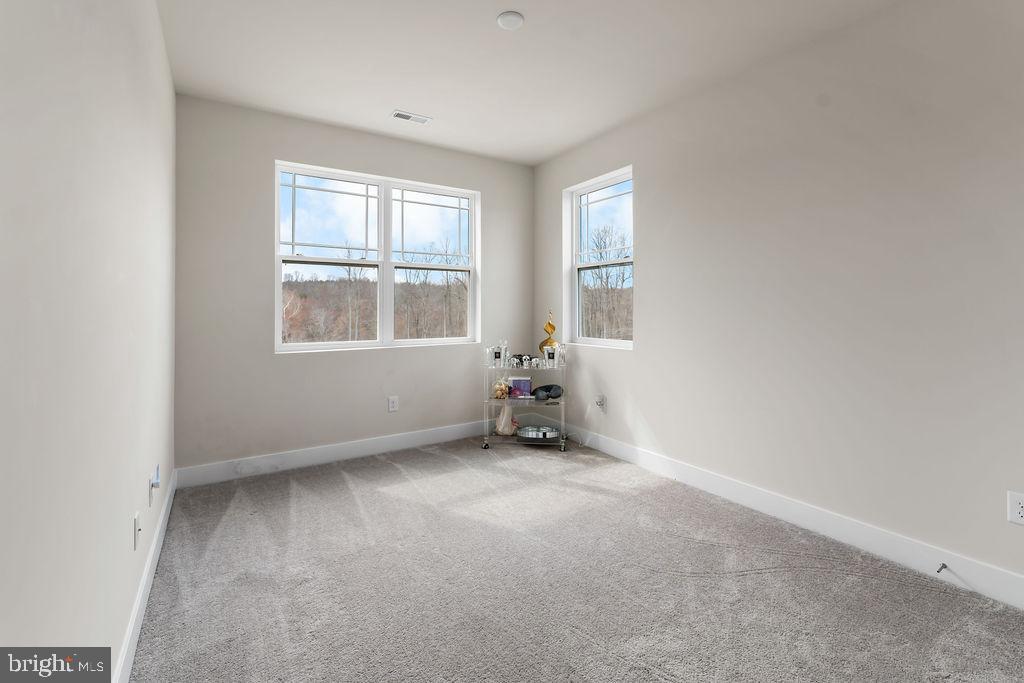 SAINT CHARLES - Residential