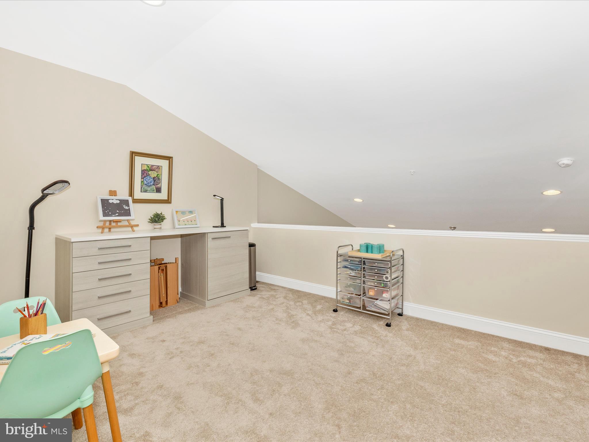 BAY BRIDGE COVE - Residential