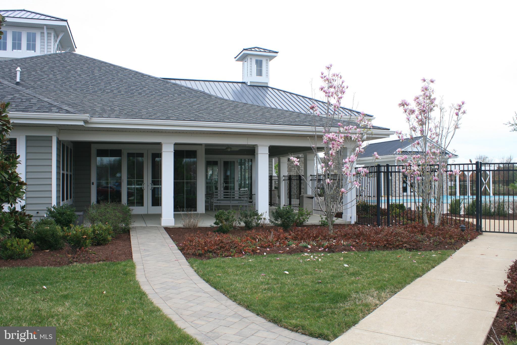 BAY BRIDGE COVE - Residential