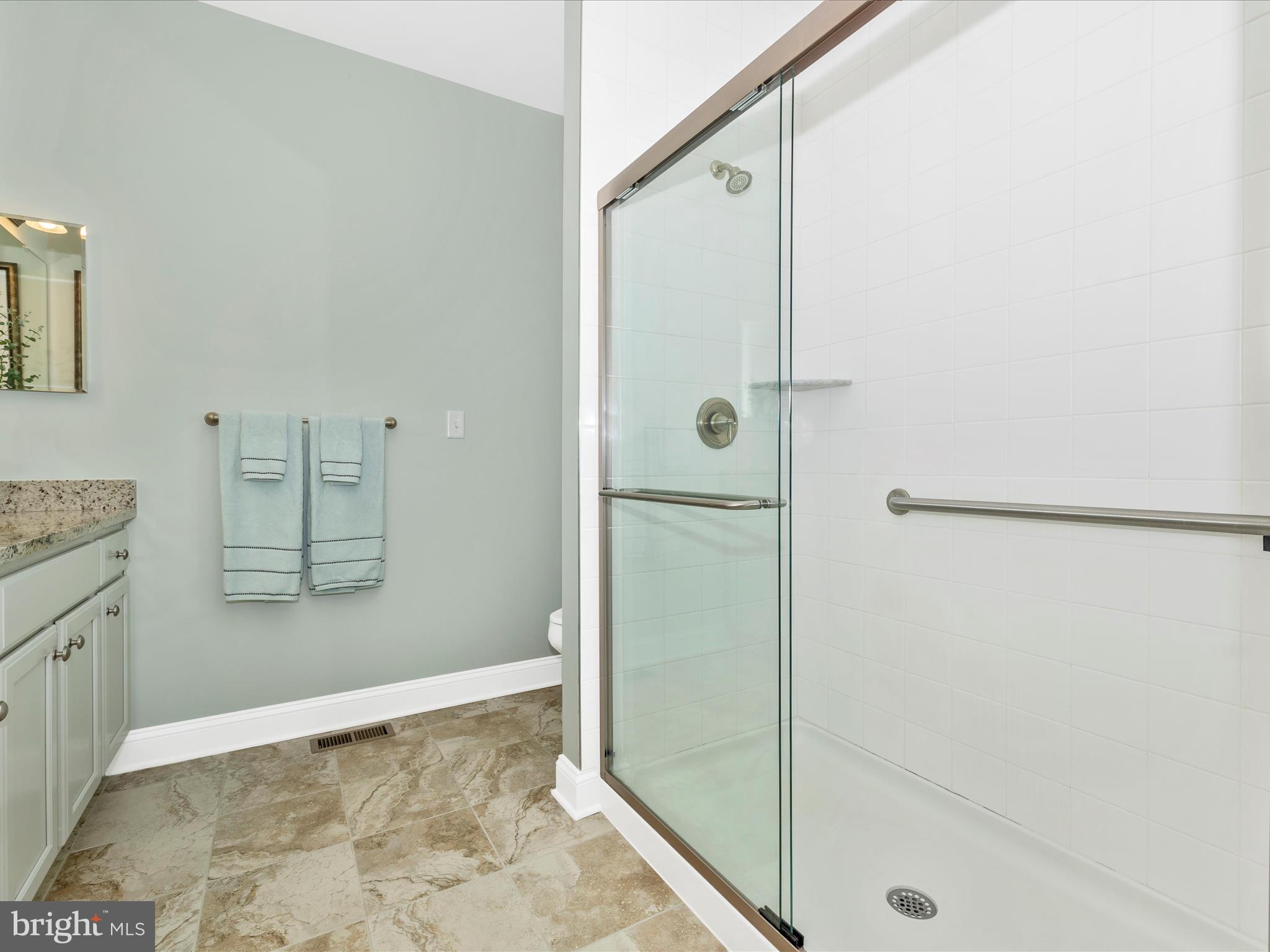 BAY BRIDGE COVE - Residential