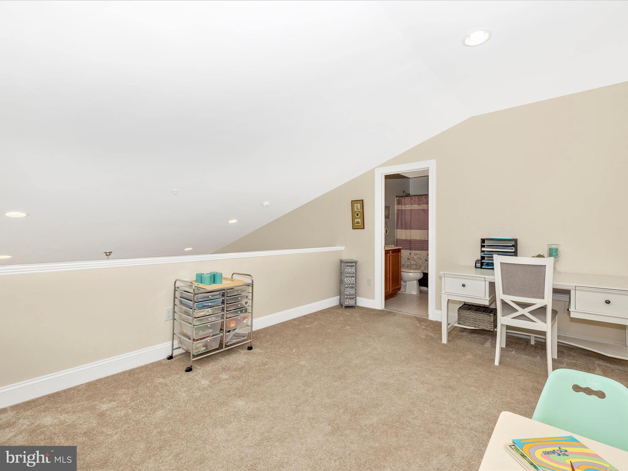 BAY BRIDGE COVE - Residential