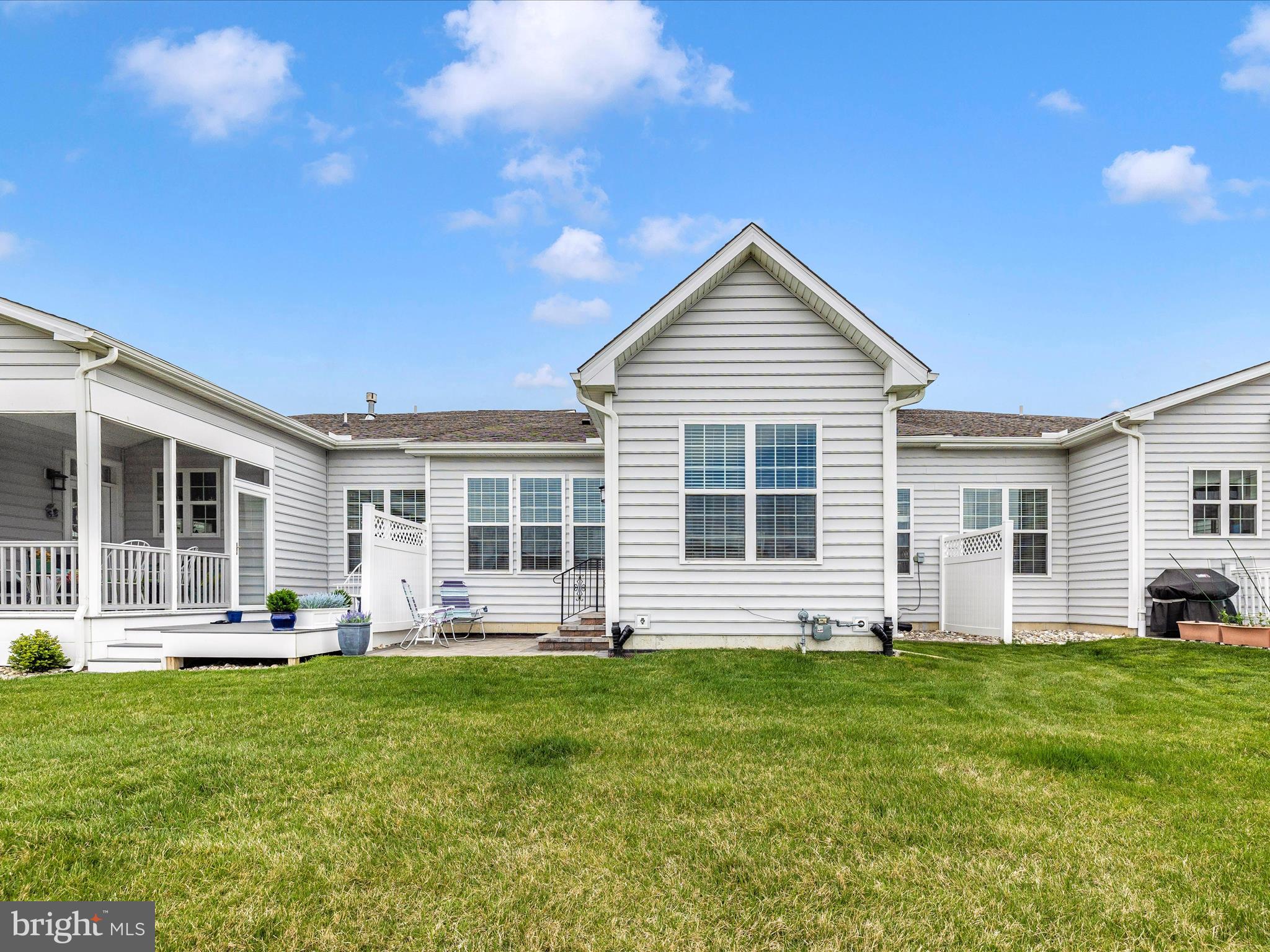 BAY BRIDGE COVE - Residential