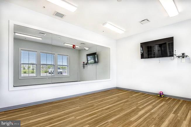 BAY BRIDGE COVE - Residential