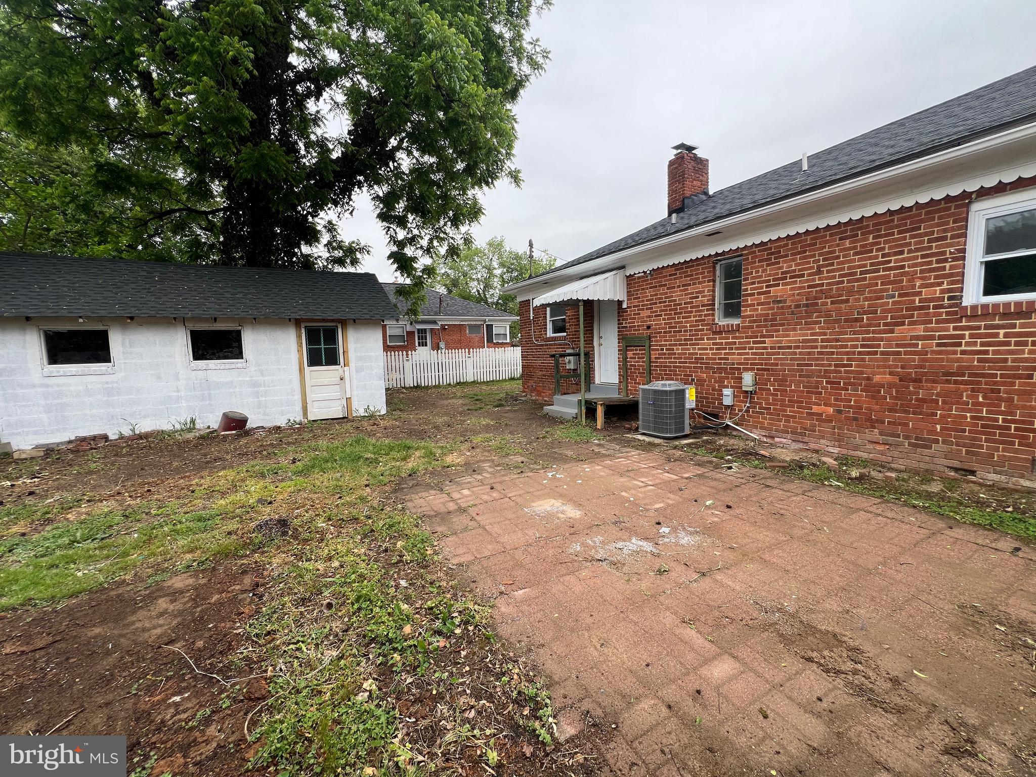 RIGGS MANOR - Residential