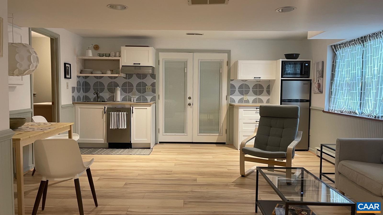 UNKNOWN - Residential Lease