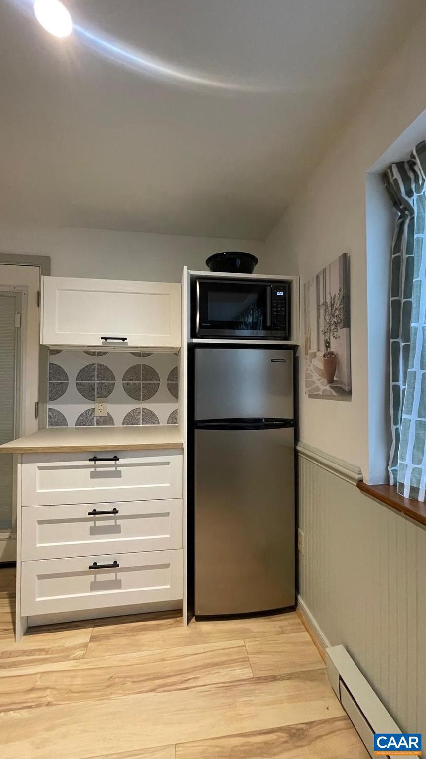 UNKNOWN - Residential Lease