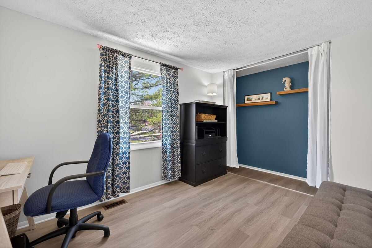 GUNNERS VIEW - Residential