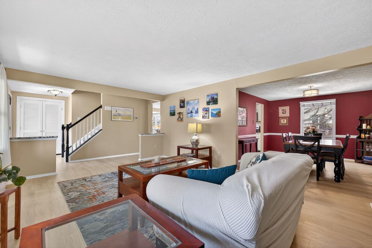 GUNNERS VIEW - Residential