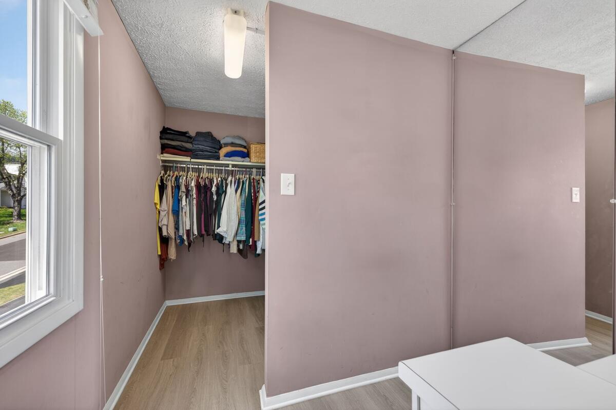 GUNNERS VIEW - Residential