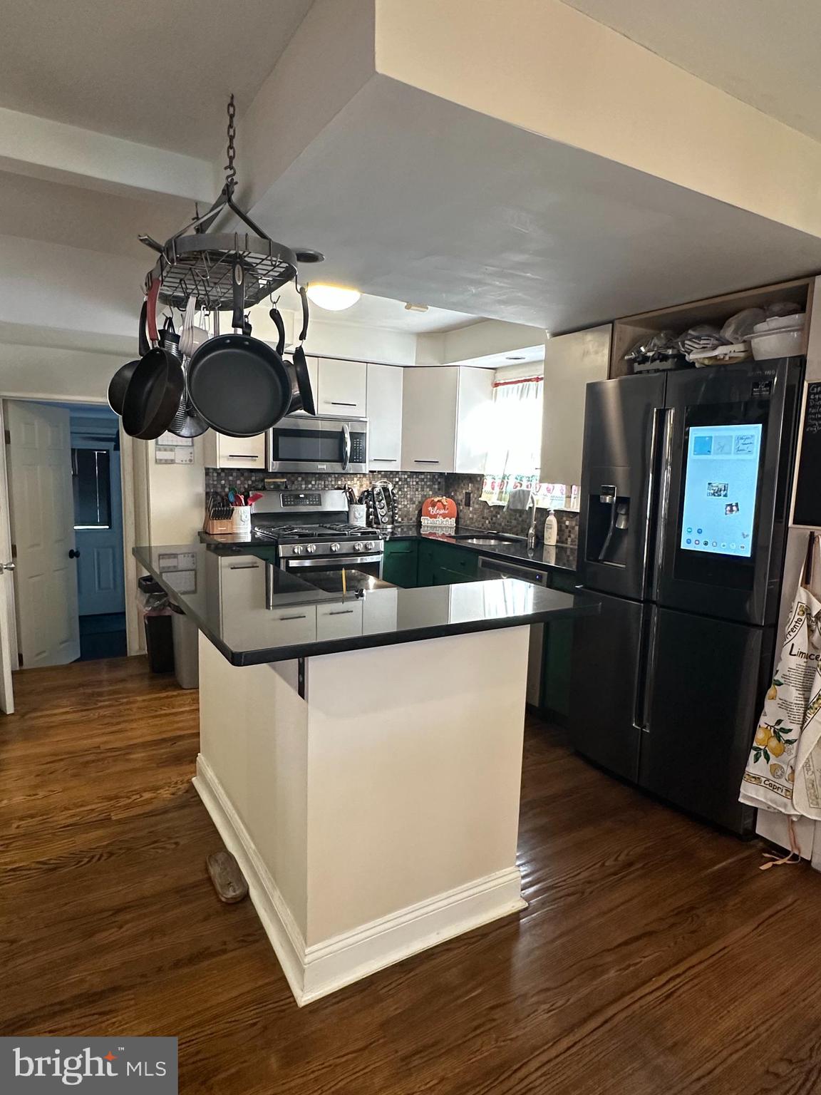 LANSDOWNE - Residential