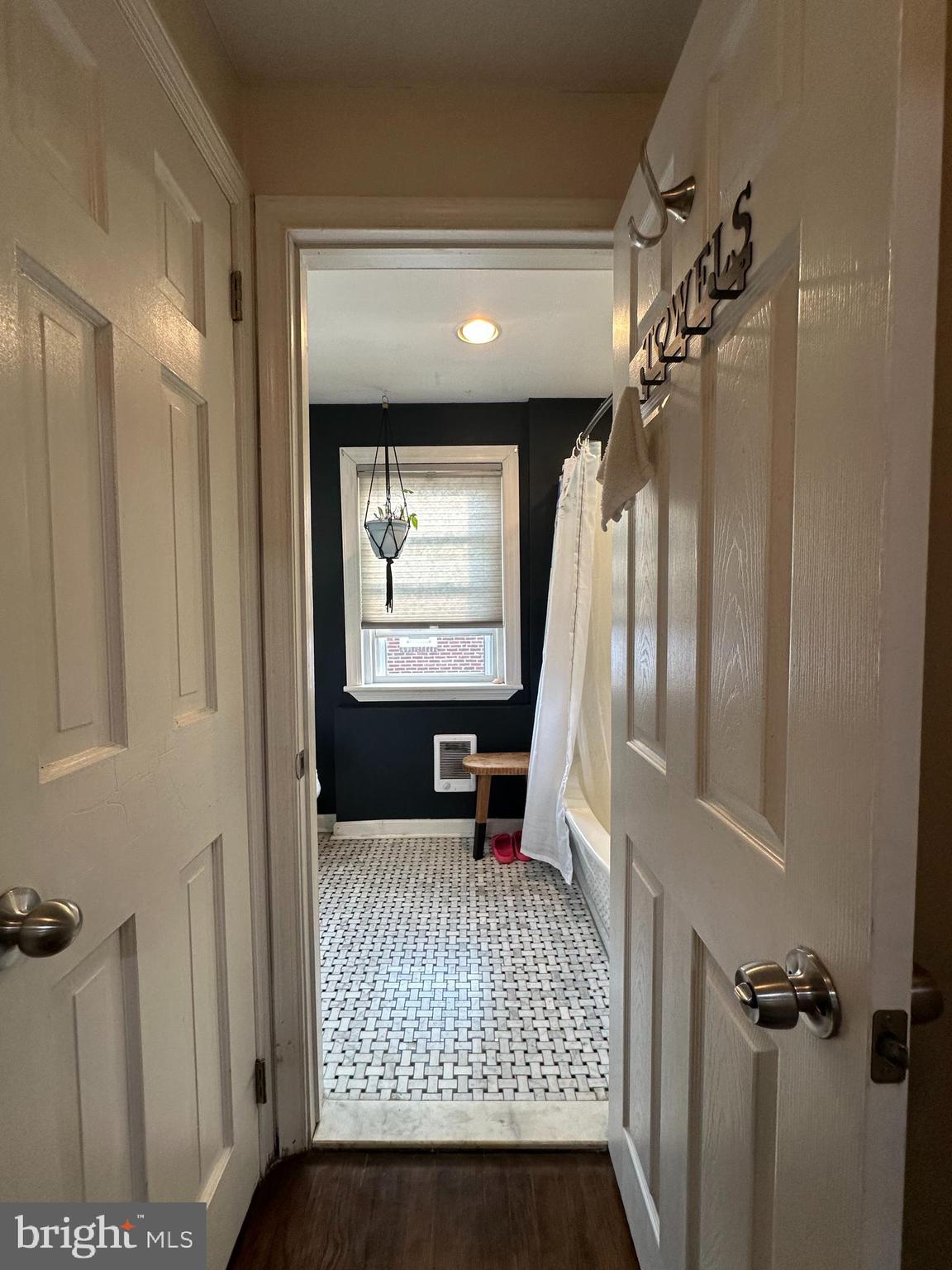 LANSDOWNE - Residential