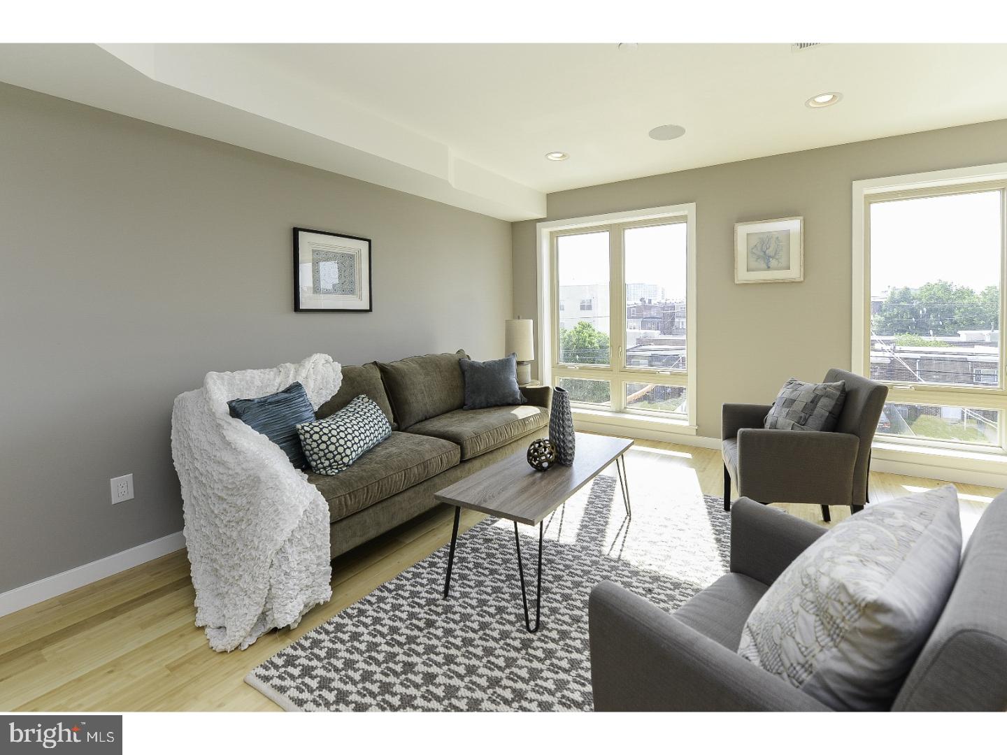 FRANCISVILLE - Residential