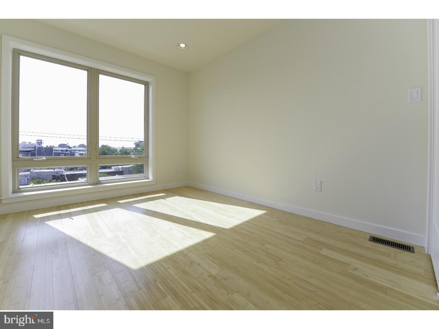 FRANCISVILLE - Residential