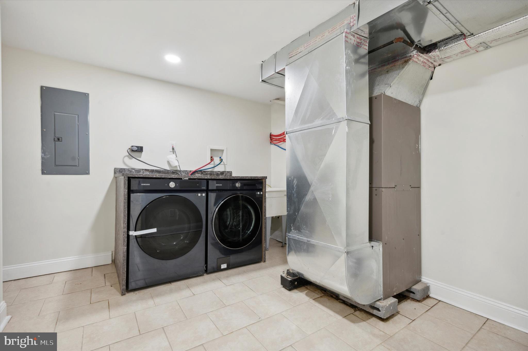 WEST PHILADELPHIA - Residential