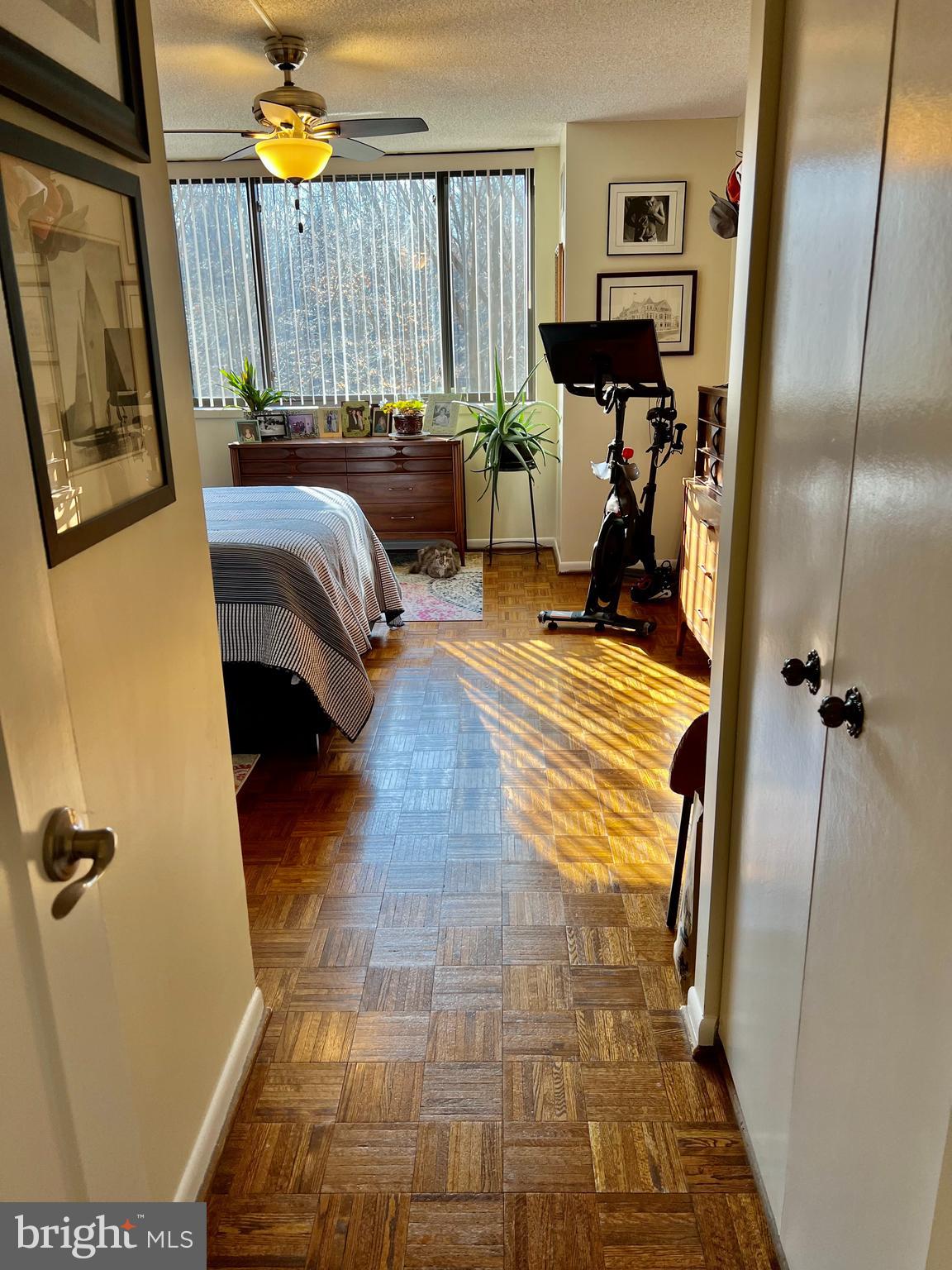 CROSS KEYS - Residential