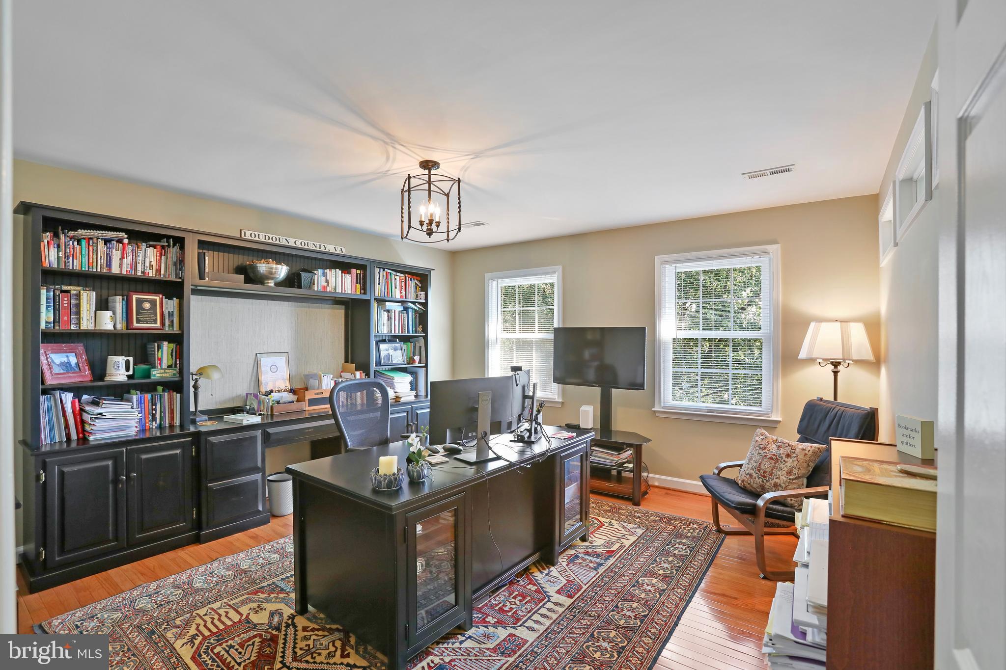 ASHBURN FARM - Residential