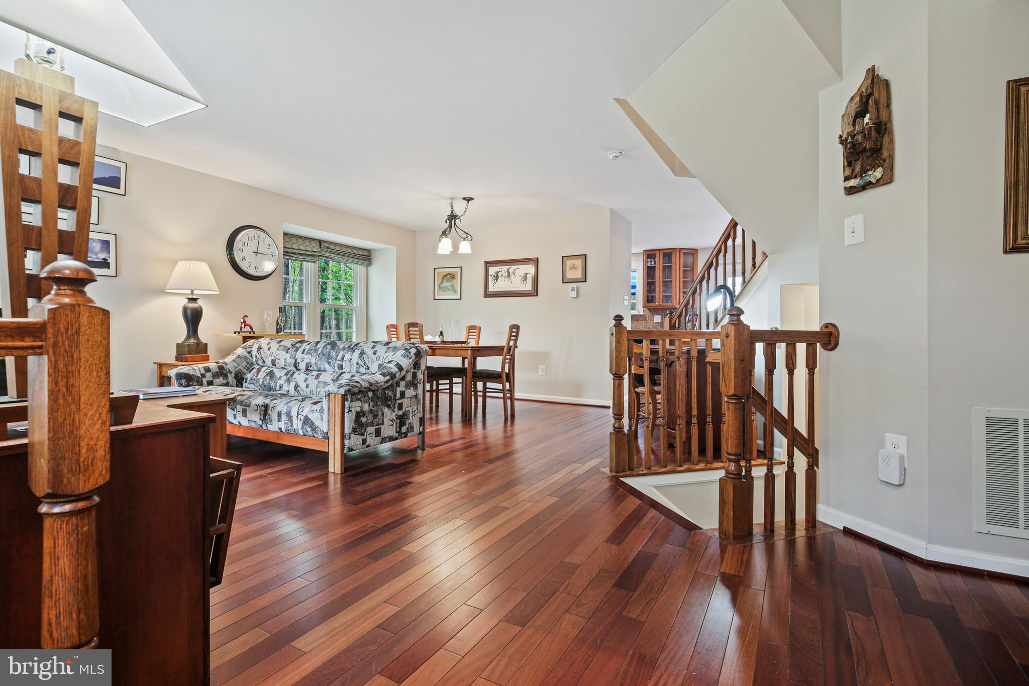 6223 SUTTON COURT