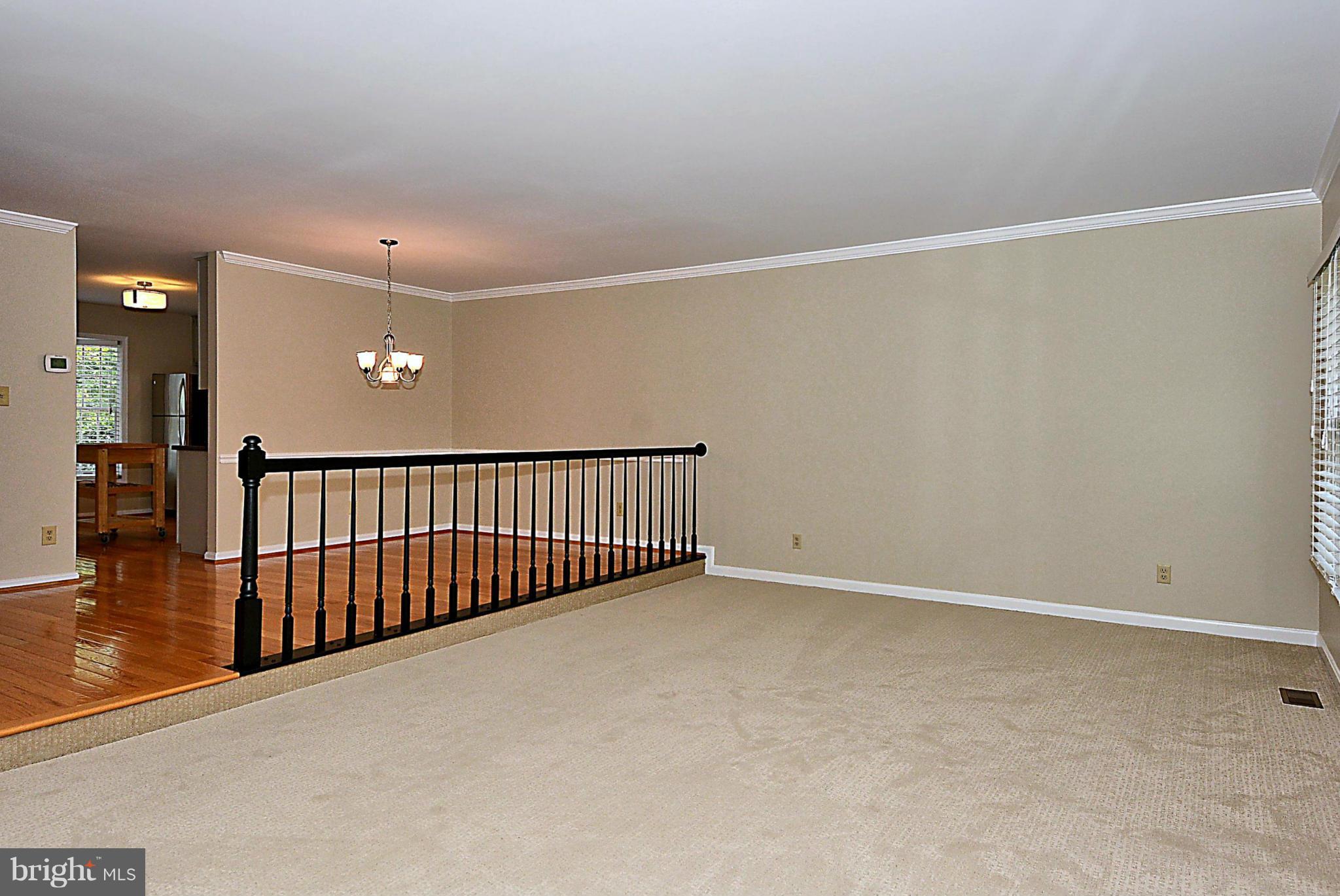 LIFESTYLE AT SULLY STATION - Residential