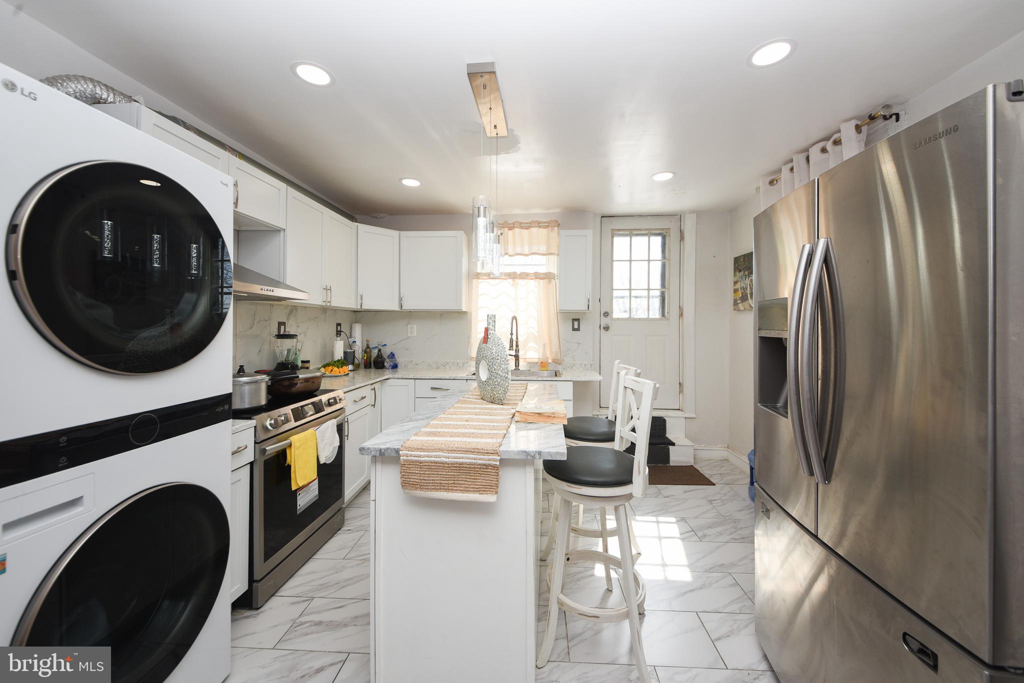 WILLOW GROVE - Residential Income