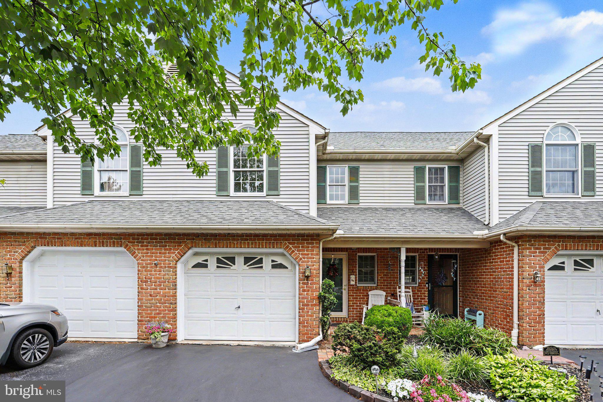 129 PEPPERTON COURT