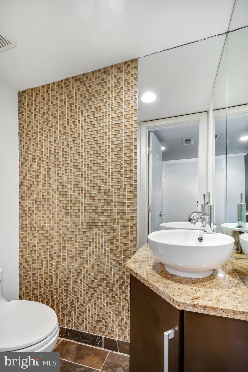 WASHINGTON SQ WEST - Residential