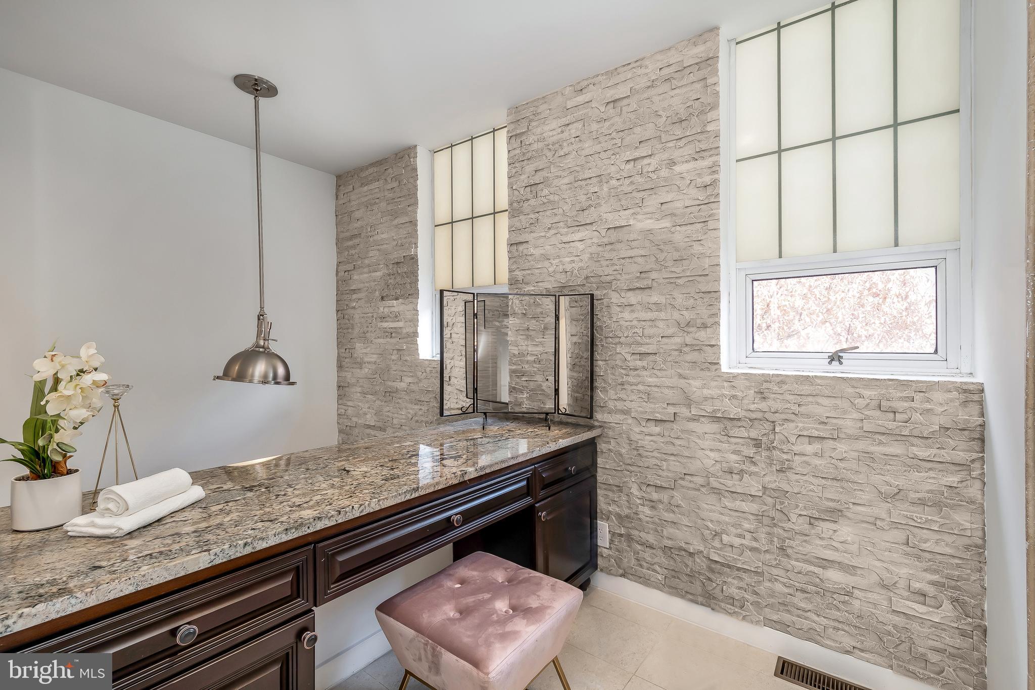 WASHINGTON SQ WEST - Residential