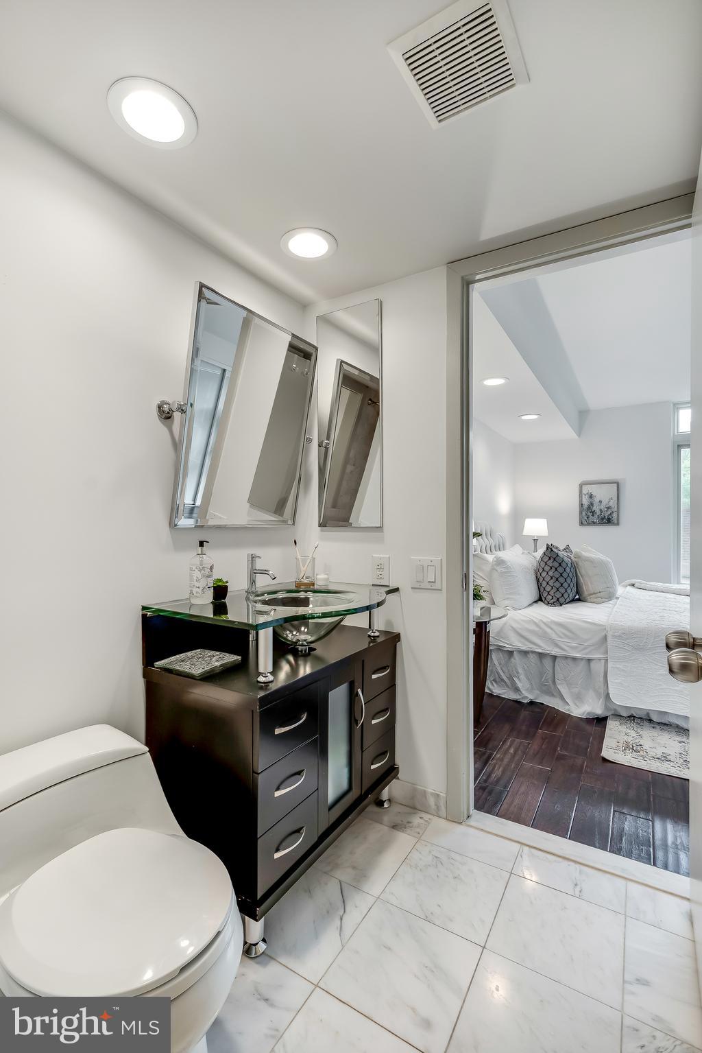 WASHINGTON SQ WEST - Residential