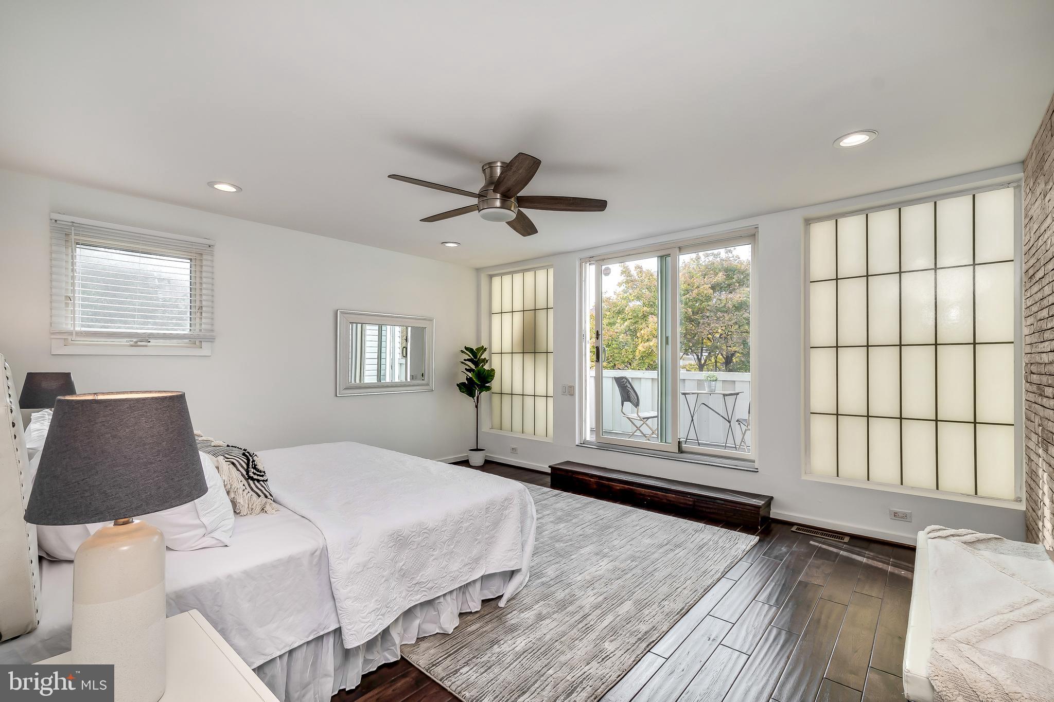 WASHINGTON SQ WEST - Residential