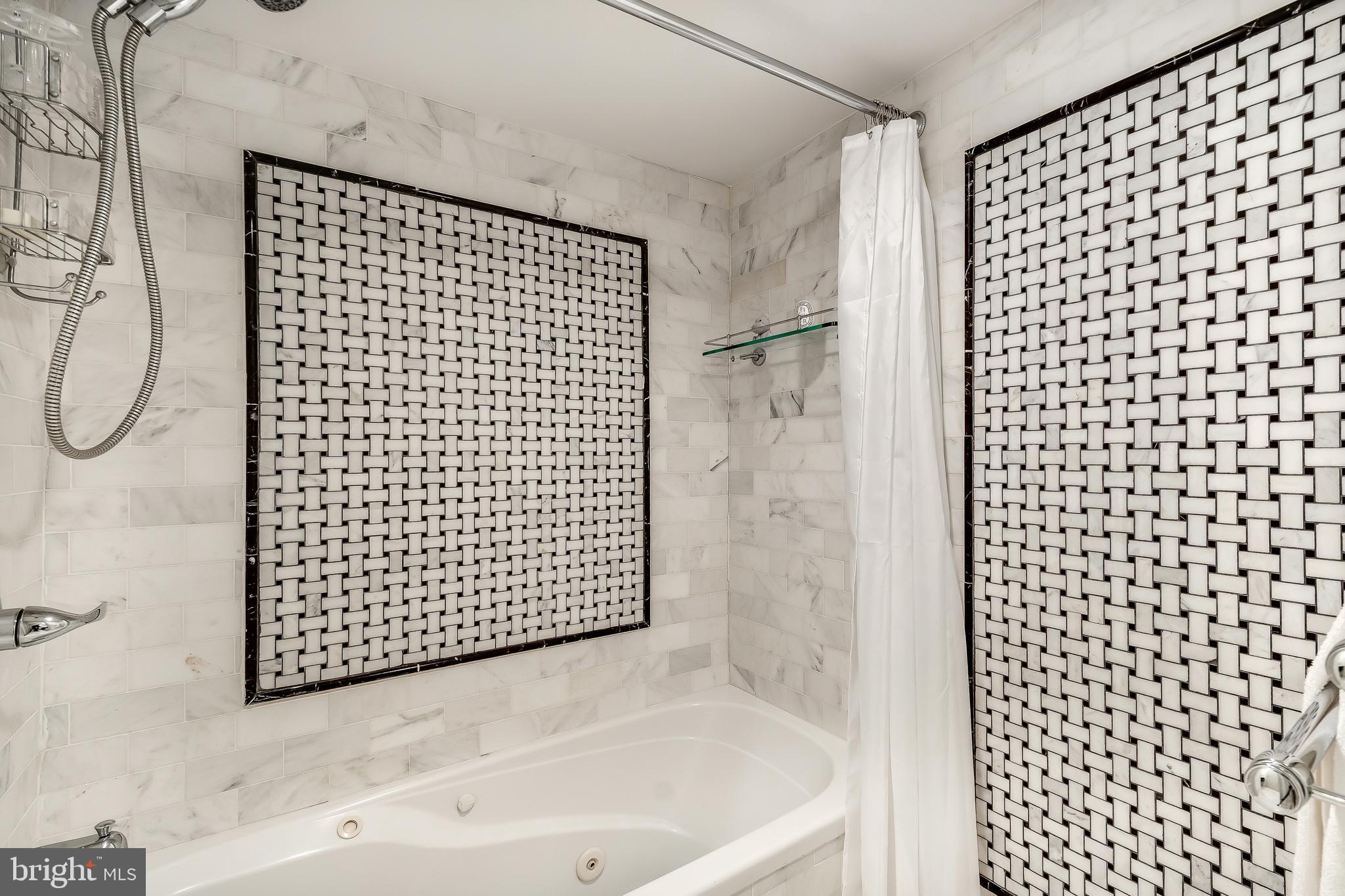 WASHINGTON SQ WEST - Residential