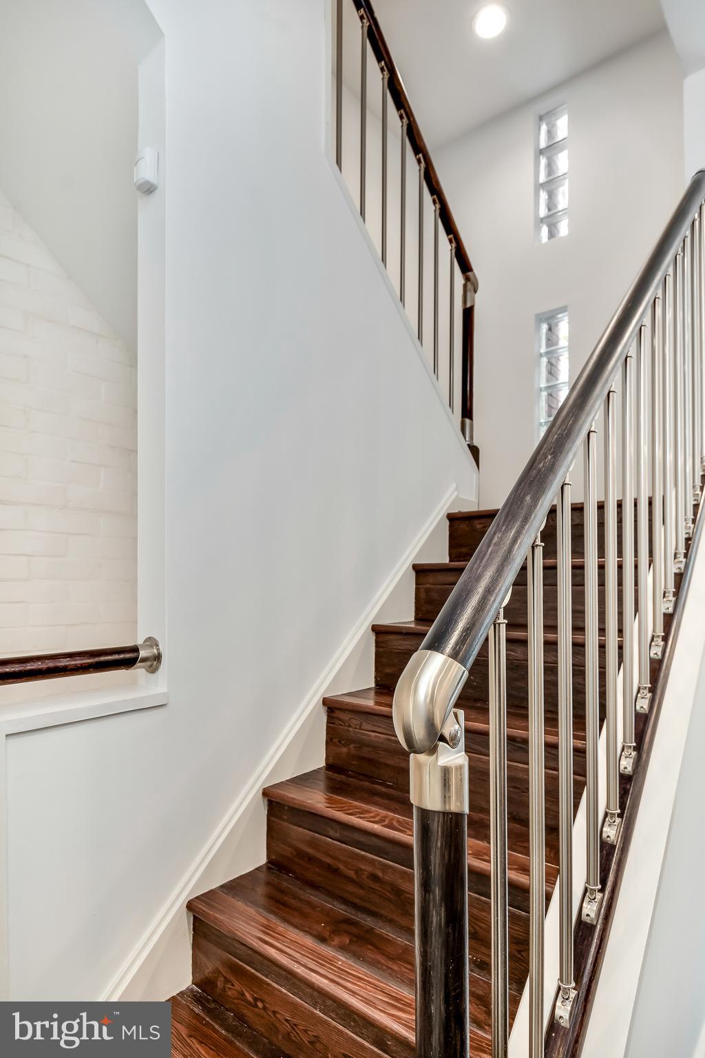 WASHINGTON SQ WEST - Residential