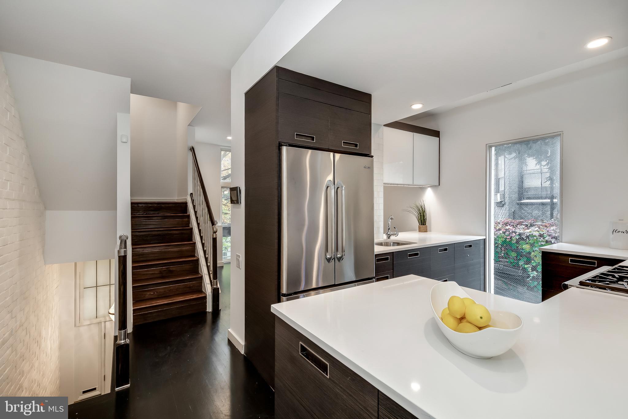 WASHINGTON SQ WEST - Residential