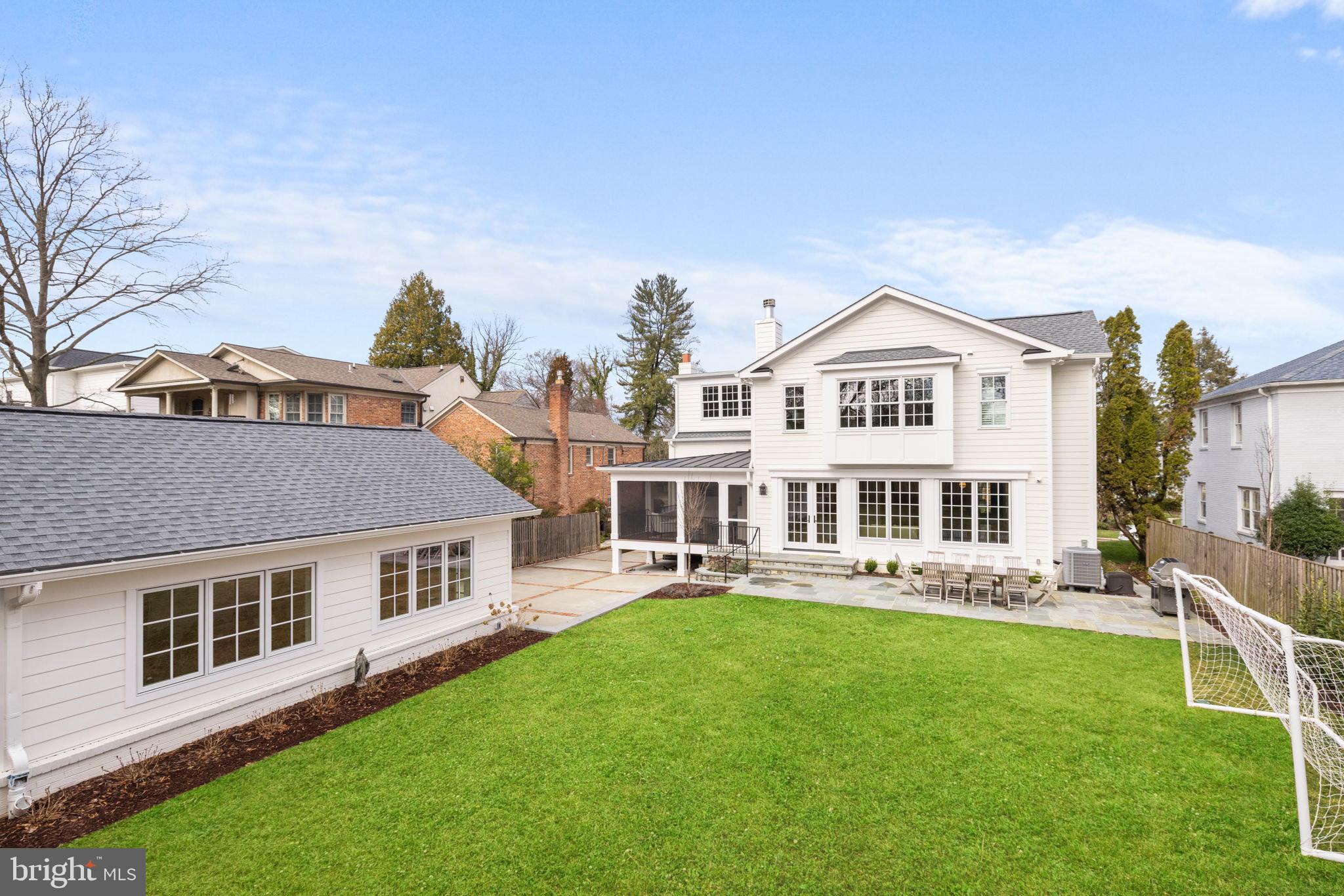 SPRINGFIELD - Residential