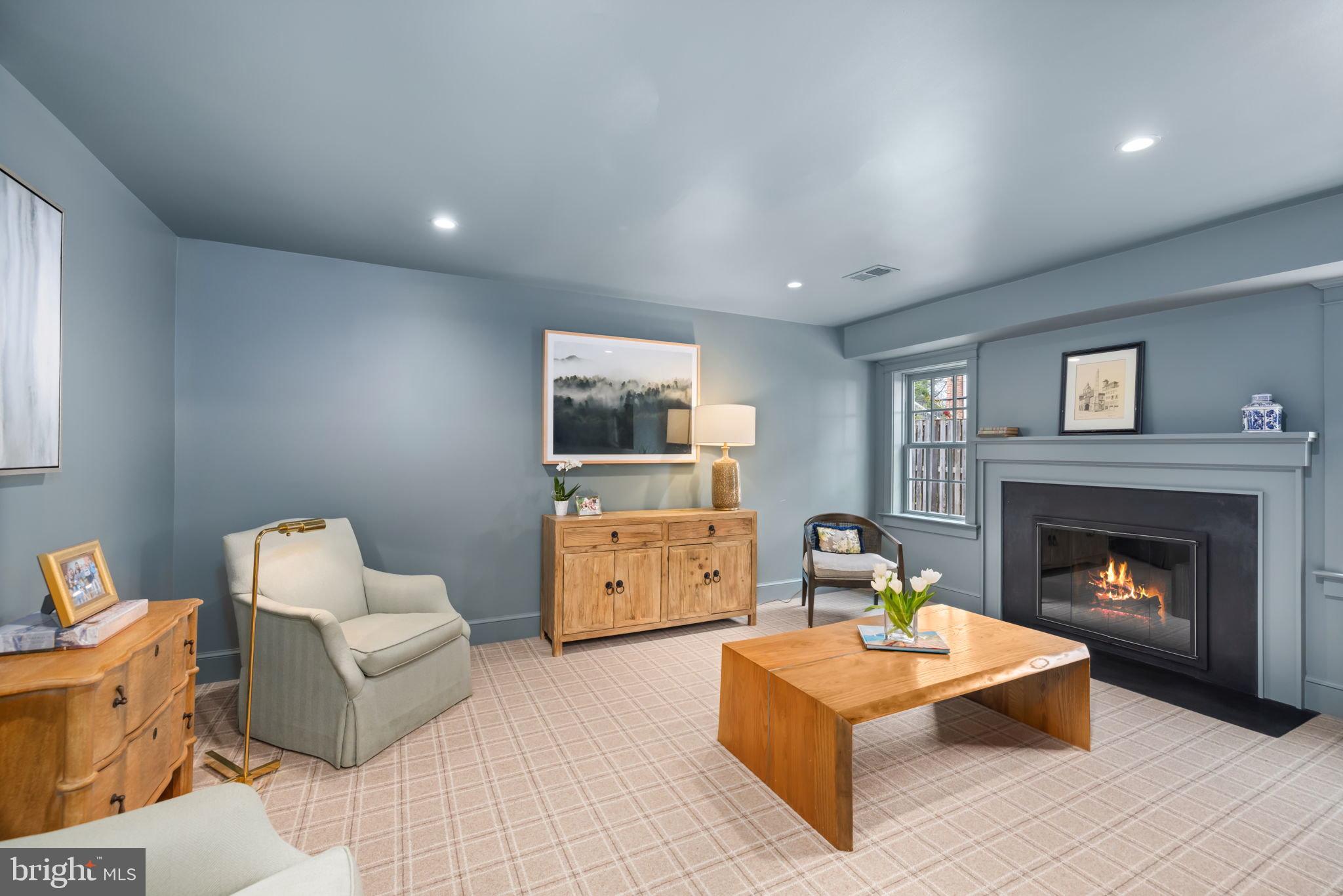 SPRINGFIELD - Residential