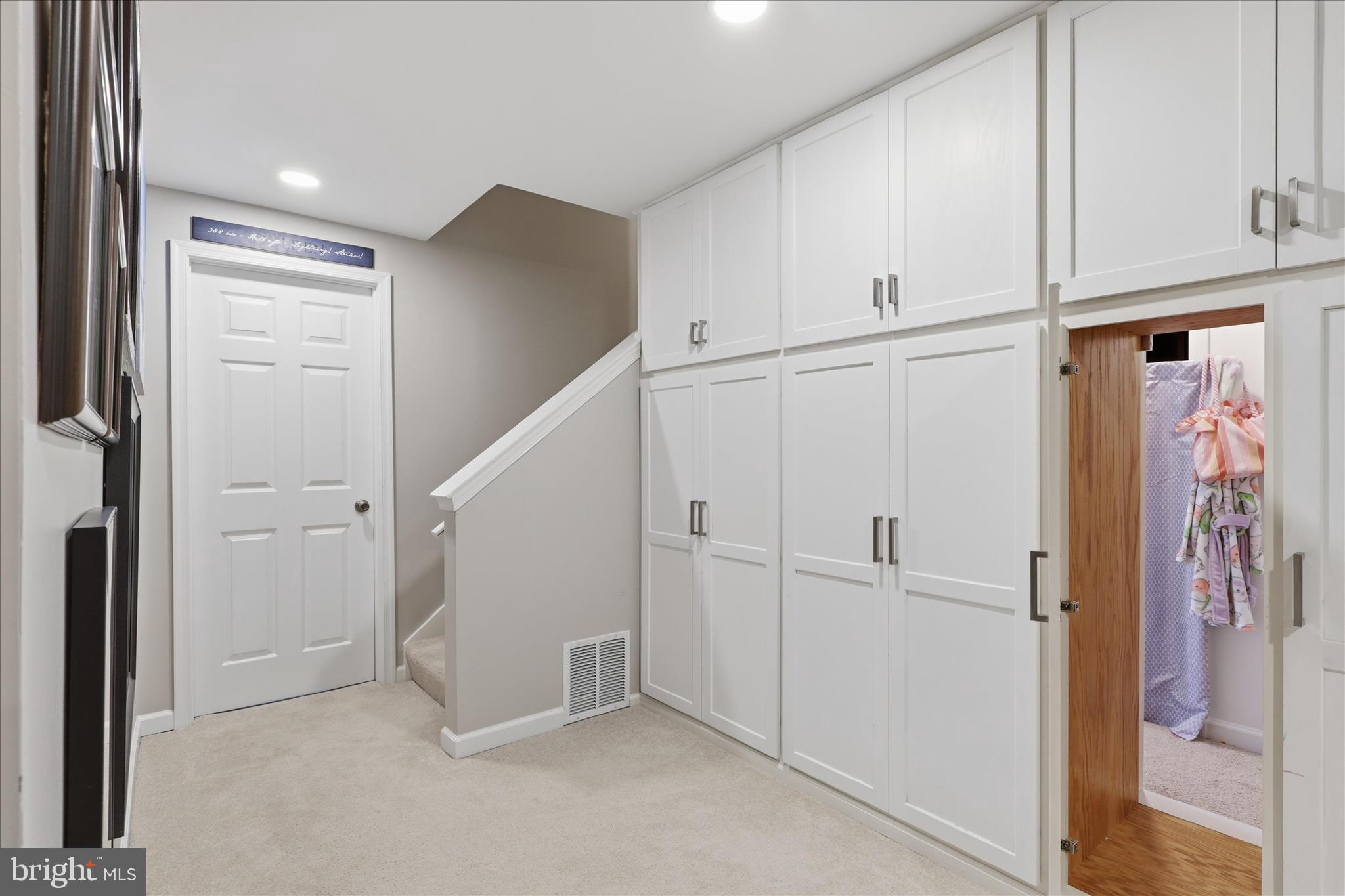 ROLLINGWOODS ESTATES - Residential
