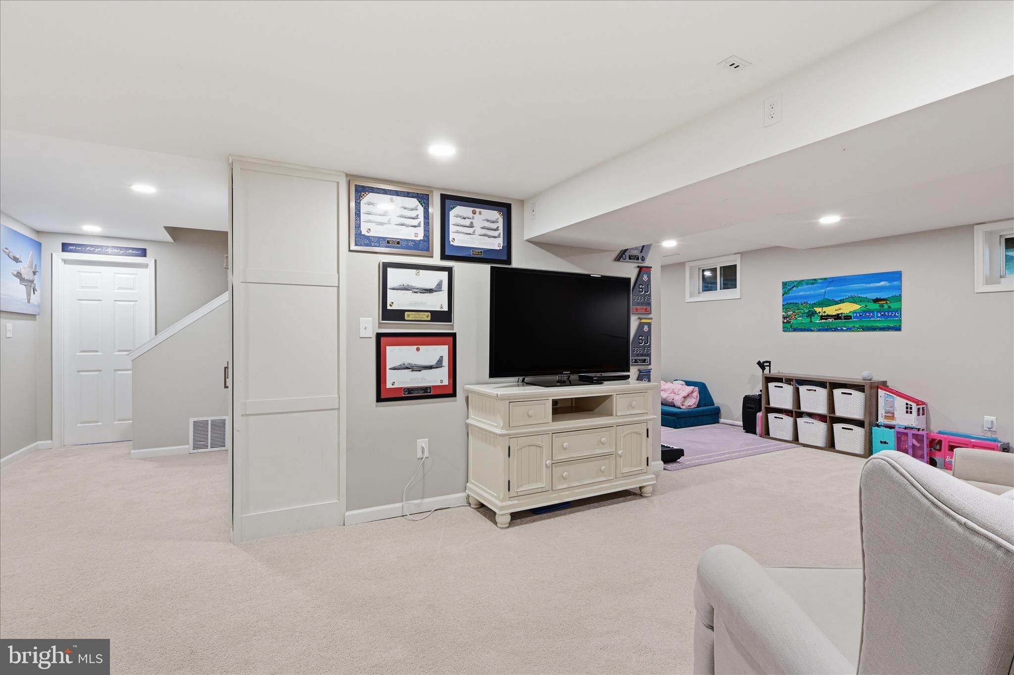 ROLLINGWOODS ESTATES - Residential