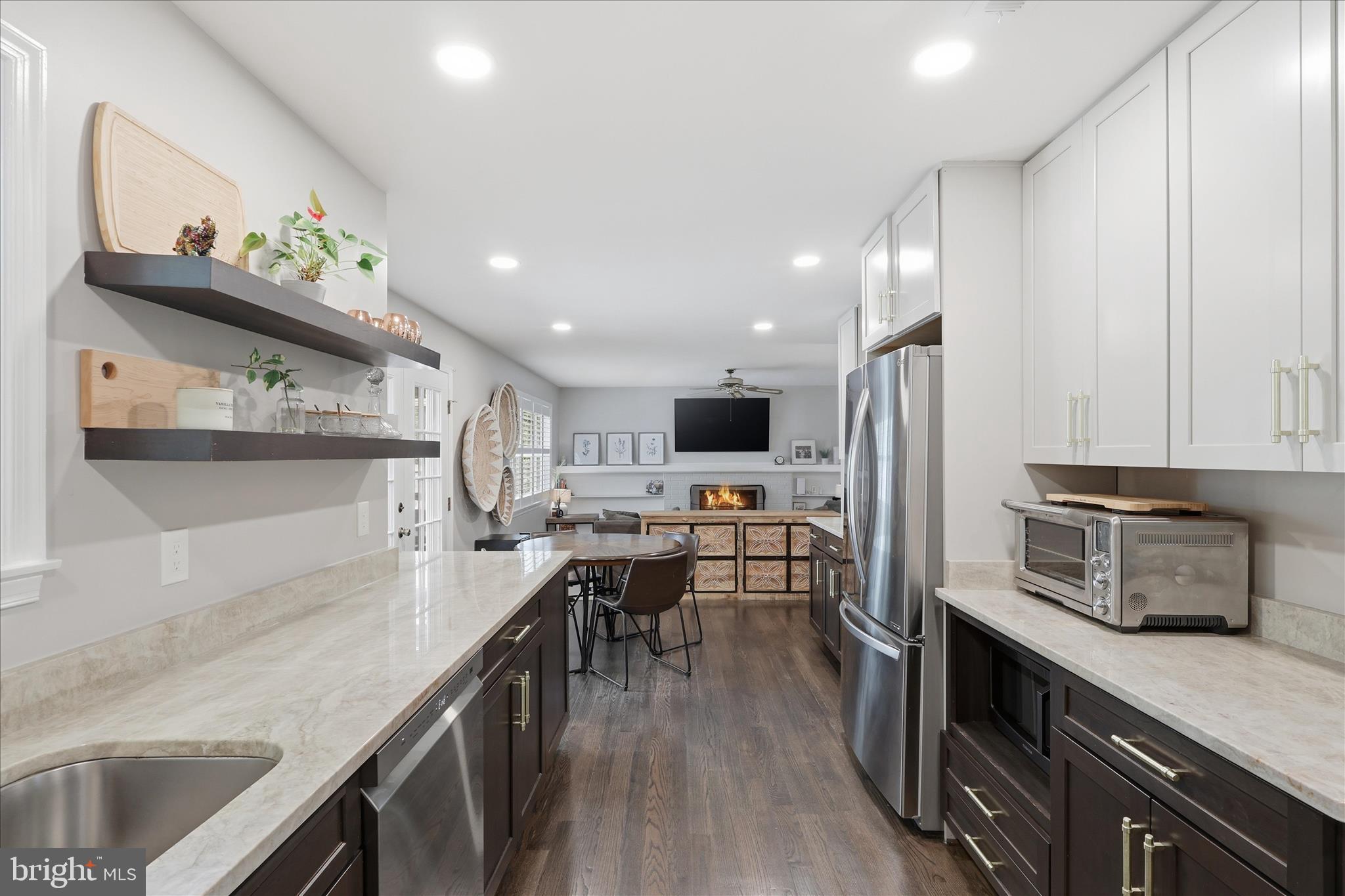 ROLLINGWOODS ESTATES - Residential