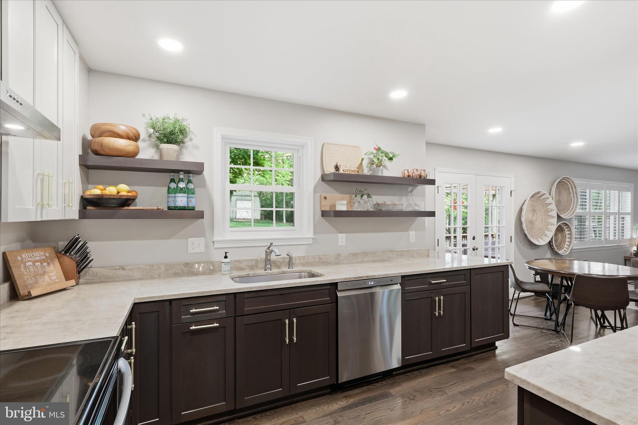 ROLLINGWOODS ESTATES - Residential