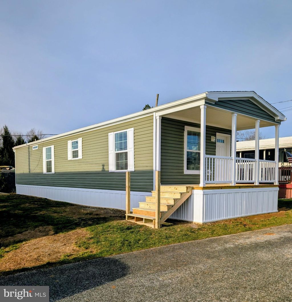 Photo of 16 Abbey Road, COATESVILLE, PA 19320 (MLS # PACT2114864)