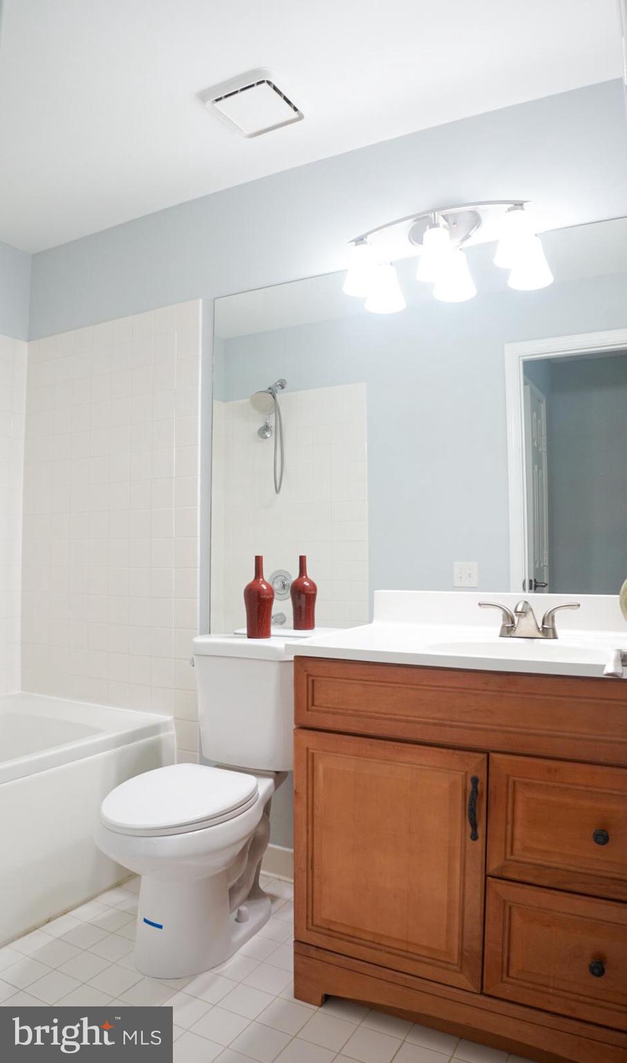 LEE LANDING - Residential