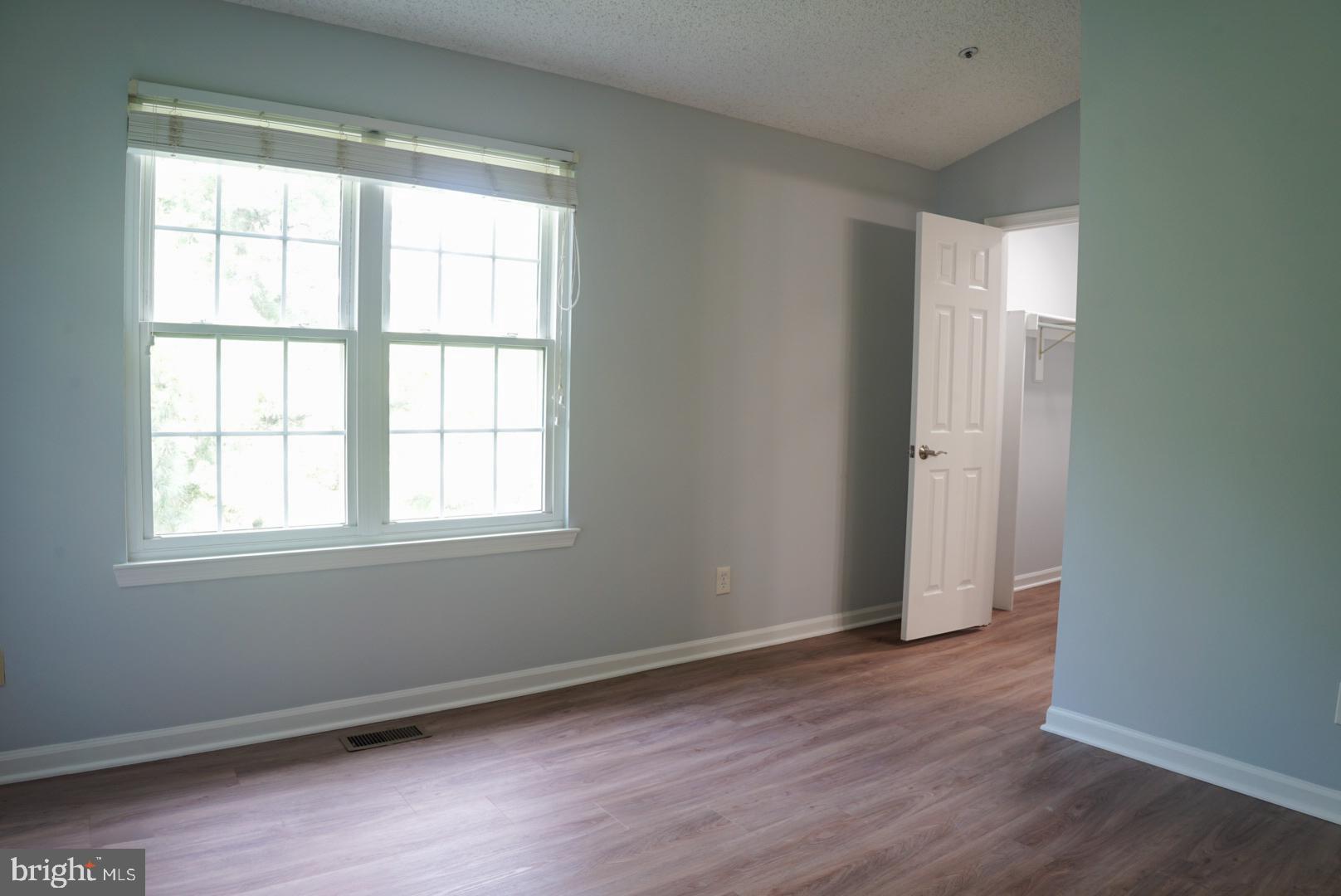 LEE LANDING - Residential