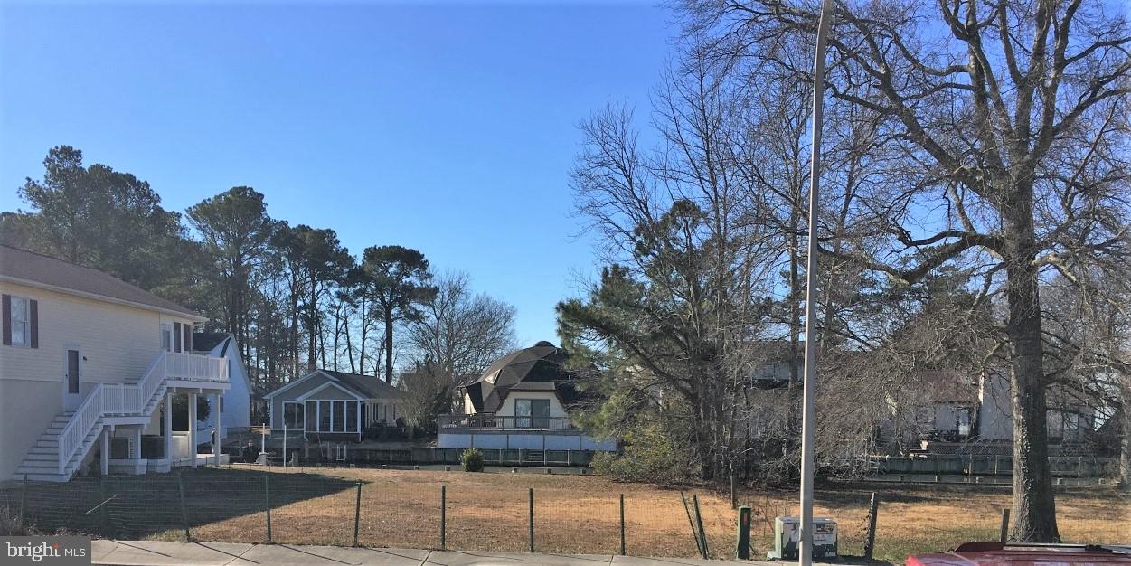 CAINE WOODS - Residential